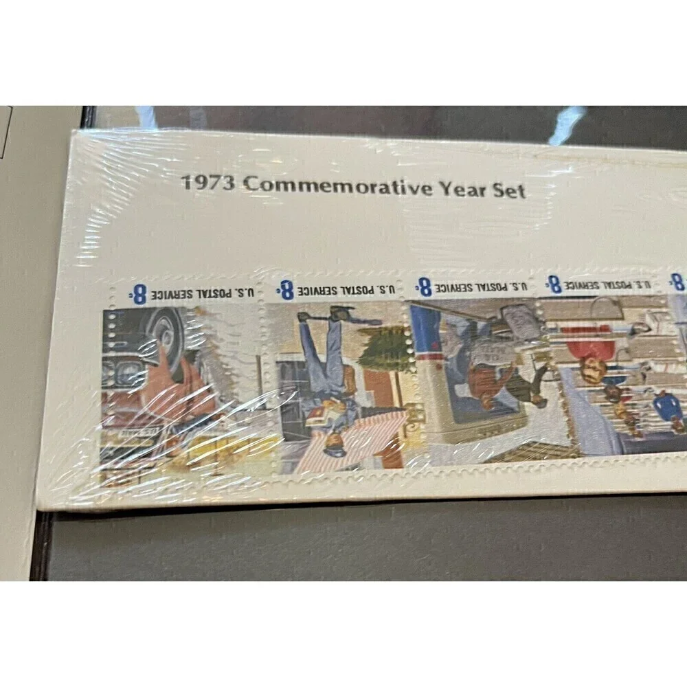 1973 US Postal Service Souvenir Mint Stamp Set - Mini Album Vintage Lot Set 2